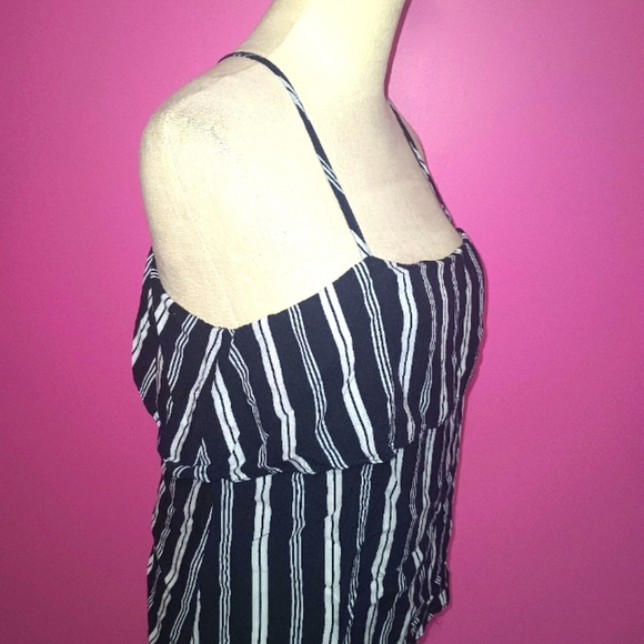 Saks Fifth Avenue ladies Striped Criss Cross Camisole Blouse (Size Large) - Picture 8 of 9